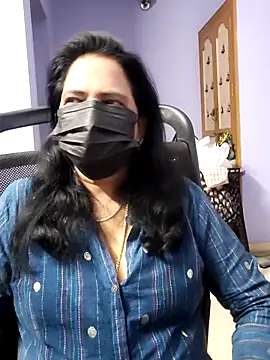 mallu-lover online show from 15, 9, 2025