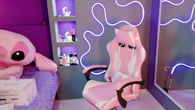 amy miller1 online show from 13, 3, 2026