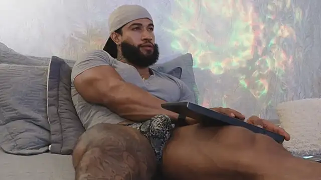 Osher Cox online show from 17, 4, 2026