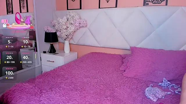 veronica hill  online show from 19, 11, 2025