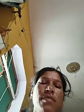 Snapshot of Sonam_pandeyji chatting on 30, 6, 2026 Sonam pandeyji online show from 30, 6, 2026