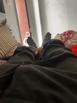 Snapshot of NoddingScorpion chatting on 11, 11, 2025 NoddingScorpion online show from 11, 11, 2025