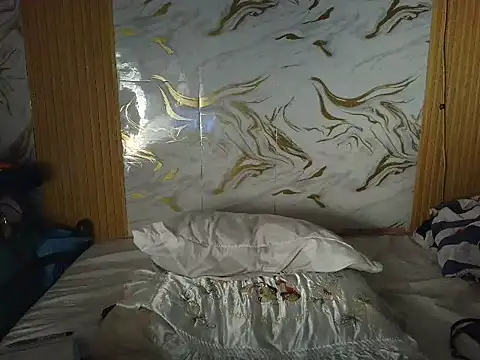 Snapshot of dimple_anne1 chatting on 1, 2, 2026 dimple anne1 online show from 1, 2, 2026