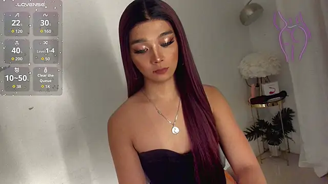 TrinityFucksYou online show from 30, 11, 2025