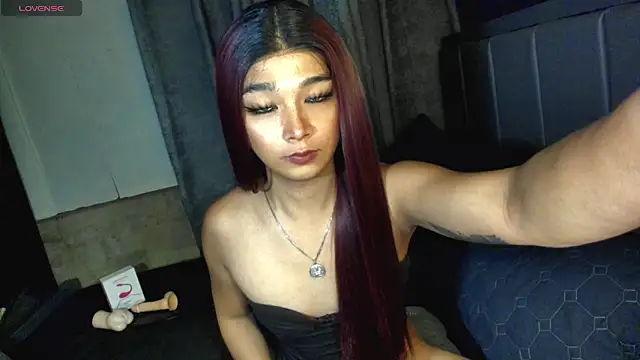 TrinityFucksYou online show from 8, 4, 2026