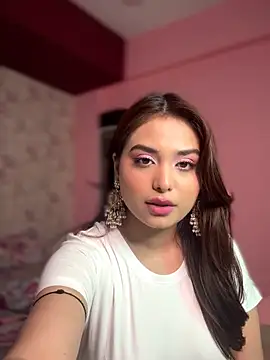 Snapshot of chloiedecker chatting on 8, 4, 2026 chloiedecker online show from 8, 4, 2026