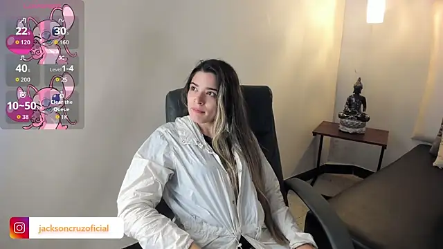 MiaVillalobos online show from 7, 10, 2025