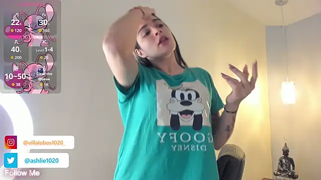 MiaVillalobos online show from 9, 10, 2025