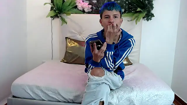 Snapshot of iam_lukas__ chatting on 24, 9, 2025 iam lukas online show from 24, 9, 2025