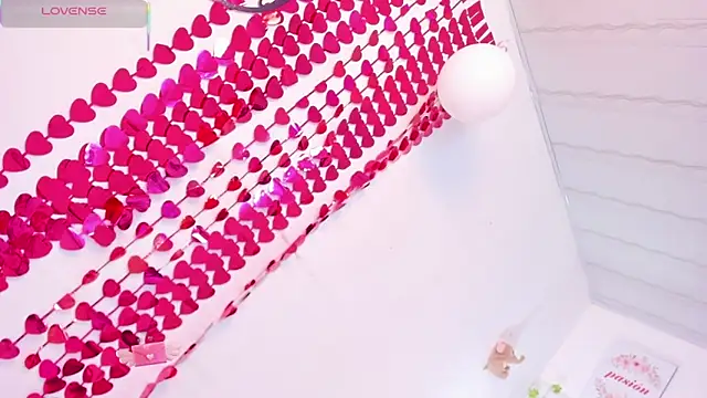 Snapshot of ScarlettVell chatting on 12, 1, 2026 ScarlettVell online show from 12, 1, 2026