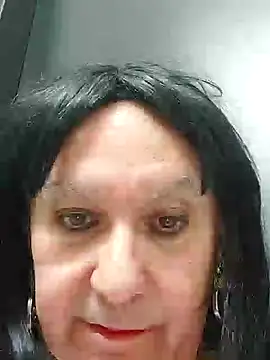 Snapshot of Emily_de_Carla chatting on 5, 6, 2026 Emily de Carla online show from 5, 6, 2026