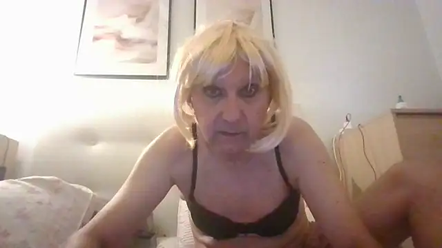 Emily de Carla online show from 26, 7, 2026