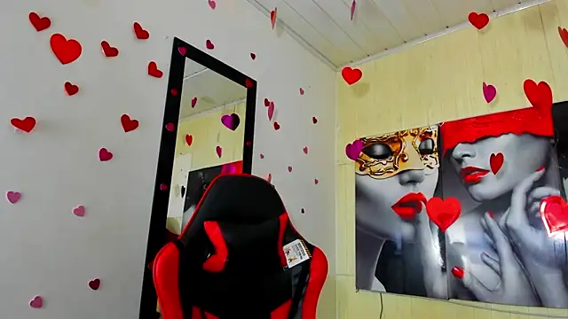 Snapshot of Raven_Rouge_ chatting on 2, 3, 2026 Raven Rouge online show from 2, 3, 2026