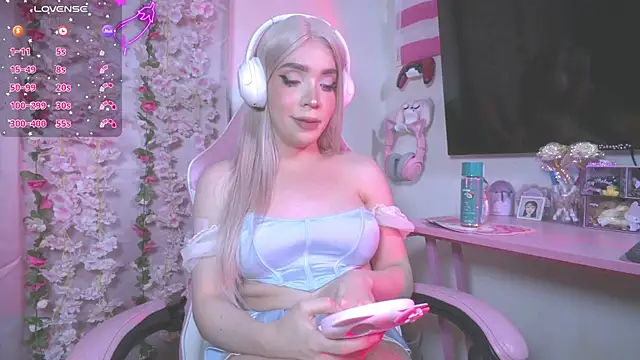 Snapshot of victoriabb28 chatting on 3, 7, 2026 victoriabb28 online show from 3, 7, 2026