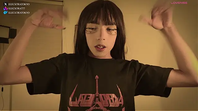 Snapshot of alexxatokyo chatting on 28, 11, 2025 alexxatokyo online show from 28, 11, 2025