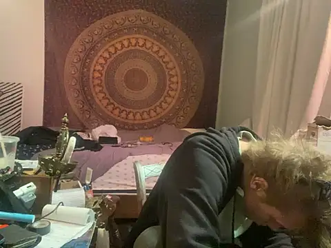 XanderOzzz online show from 17, 11, 2025