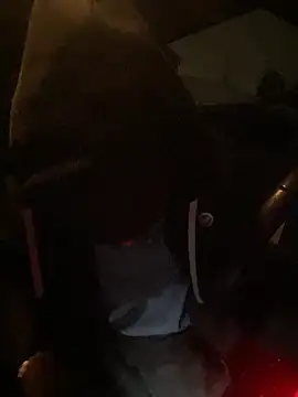 XanderOzzz online show from 4, 12, 2025