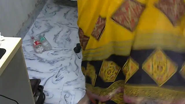 sexy indianboobs online show from 9, 3, 2025