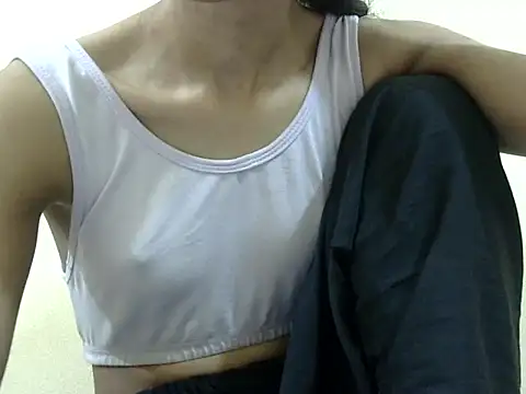 smallcuute online show from 13, 1, 2026