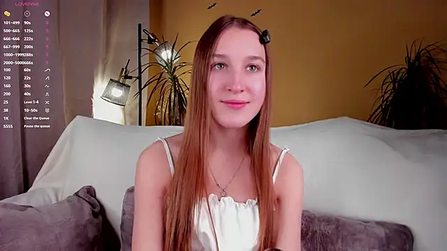 Snapshot of NanaMertins chatting on 2, 11, 2025 NanaMertins online show from 2, 11, 2025