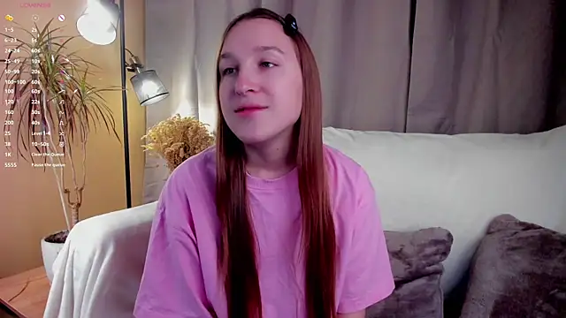 Snapshot of NanaMertins chatting on 11, 11, 2025 NanaMertins online show from 11, 11, 2025