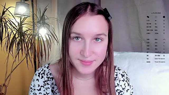 Snapshot of NanaMertins chatting on 23, 11, 2025 NanaMertins online show from 23, 11, 2025