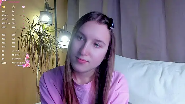 Snapshot of NanaMertins chatting on 28, 11, 2025 NanaMertins online show from 28, 11, 2025