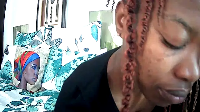 Snapshot of CandyNaynay chatting on 14, 9, 2025 CandyNaynay online show from 14, 9, 2025