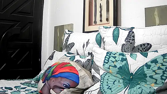 Snapshot of CandyNaynay chatting on 28, 9, 2025 CandyNaynay online show from 28, 9, 2025