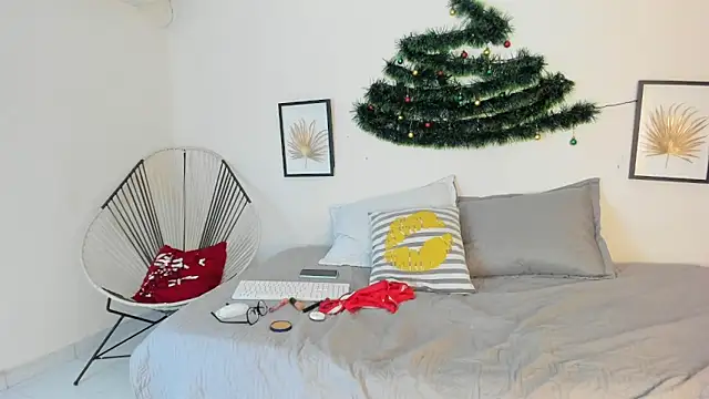  Miaa khalifa  online show from 14, 12, 2025