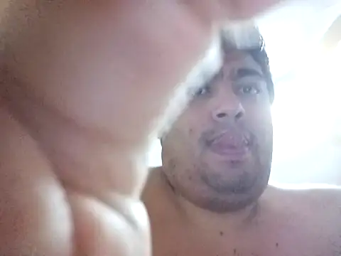 Snapshot of Martigato3 chatting on 19, 10, 2025 Martigato3 online show from 19, 10, 2025