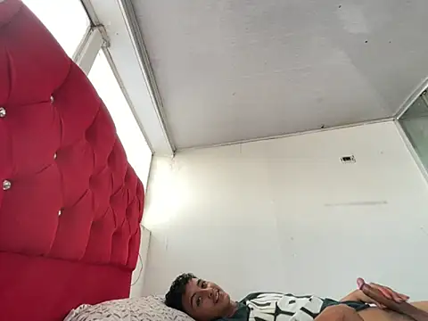 Snapshot of keith_russo chatting on 17, 11, 2025 keith russo online show from 17, 11, 2025