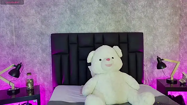 crystaldarliing online show from 28, 5, 2026