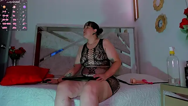 ThiccyLexxy online show from 19, 11, 2025