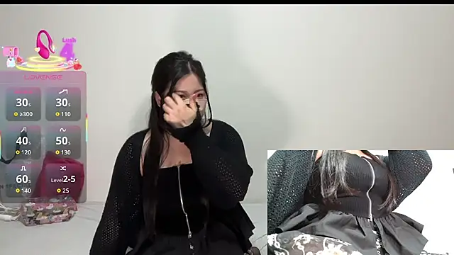 Snapshot of ___momo___0717 chatting on 14, 9, 2025 momo 0717 online show from 14, 9, 2025