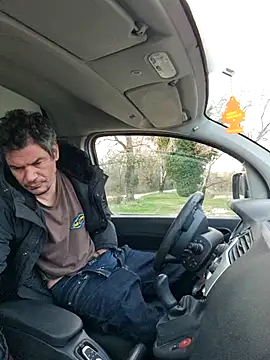 twitshe online show from 20, 2, 2026