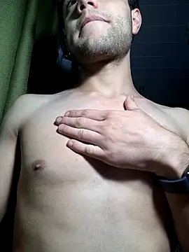 PrettyBoyyy11 online show from 27, 9, 2025