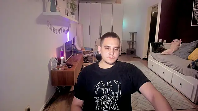 Snapshot of Bear_Beer130 chatting on 10, 11, 2025 Bear Beer130 online show from 10, 11, 2025