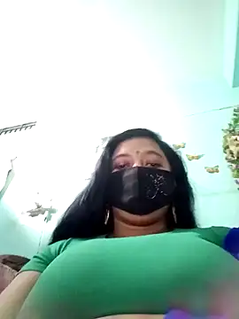 Snapshot of jenyfer709 chatting on 2, 5, 2026 jenyfer709 online show from 2, 5, 2026