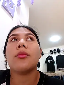 Snapshot of burbuja02 chatting on 30, 9, 2025 burbuja02 online show from 30, 9, 2025