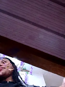 Snapshot of burbuja02 chatting on 2, 11, 2025 burbuja02 online show from 2, 11, 2025