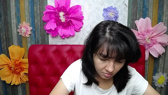 SelenaFly online show from 9, 9, 2025