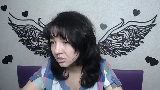 SelenaFly online show from 13, 9, 2025