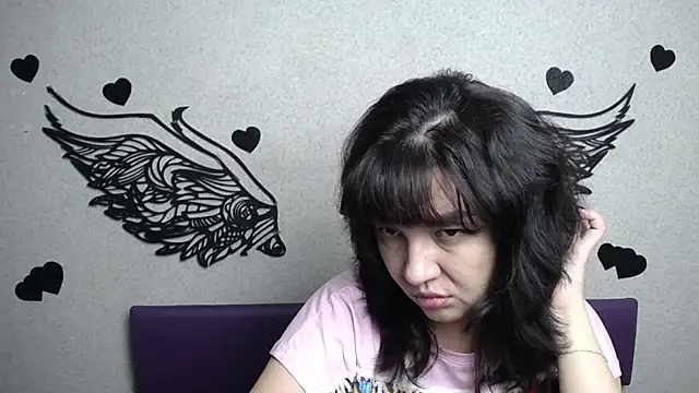 SelenaFly online show from 18, 9, 2025