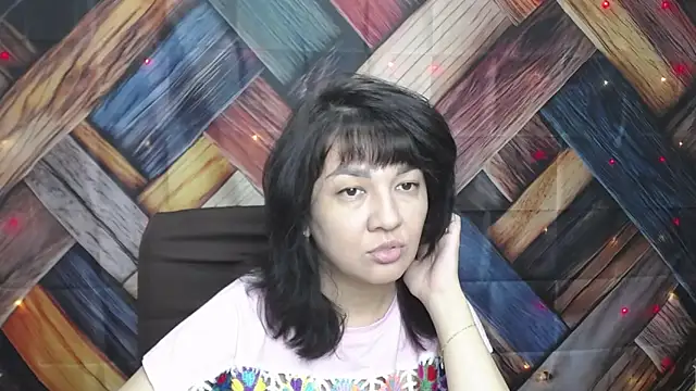 SelenaFly online show from 24, 9, 2025