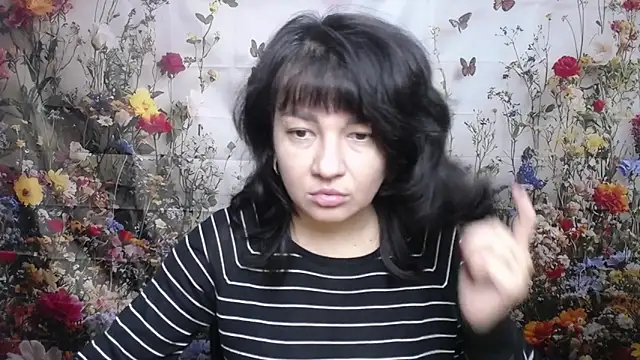 SelenaFly online show from 4, 10, 2025