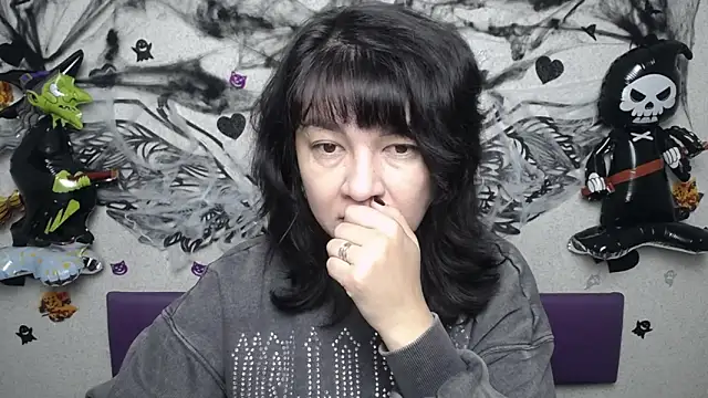 SelenaFly online show from 23, 10, 2025