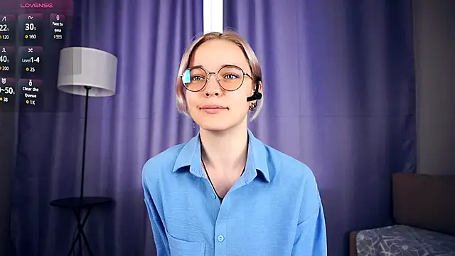 Snapshot of EdaKirkIin chatting on 1, 10, 2025 EdaKirkIin online show from 1, 10, 2025