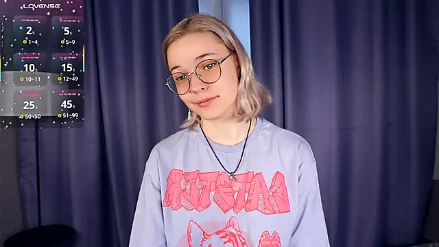 Snapshot of EdaKirkIin chatting on 29, 10, 2025 EdaKirkIin online show from 29, 10, 2025