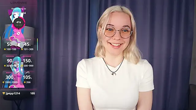 Snapshot of EdaKirkIin chatting on 18, 11, 2025 EdaKirkIin online show from 18, 11, 2025